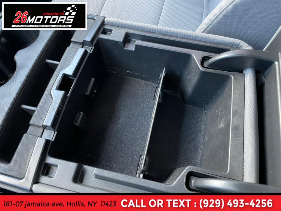 Used GMC Sierra 1500 4WD Double Cab 143.5" 2018 | Jamaica 26 Motors. Hollis, New York Used GMC Sierra 1500 4WD Double Cab 143.5" 2018 | Jamaica 26 Motors. Hollis, New York