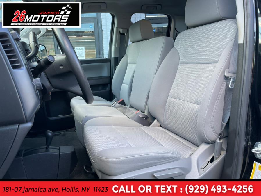 Used GMC Sierra 1500 4WD Double Cab 143.5" 2018 | Jamaica 26 Motors. Hollis, New York Used GMC Sierra 1500 4WD Double Cab 143.5" 2018 | Jamaica 26 Motors. Hollis, New York