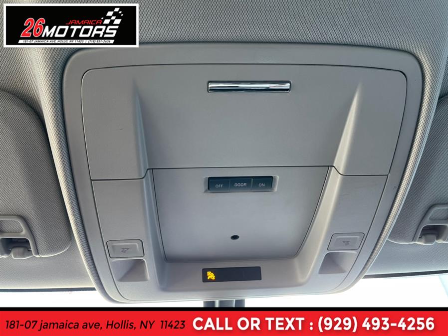 Used GMC Sierra 1500 4WD Double Cab 143.5" 2018 | Jamaica 26 Motors. Hollis, New York Used GMC Sierra 1500 4WD Double Cab 143.5" 2018 | Jamaica 26 Motors. Hollis, New York
