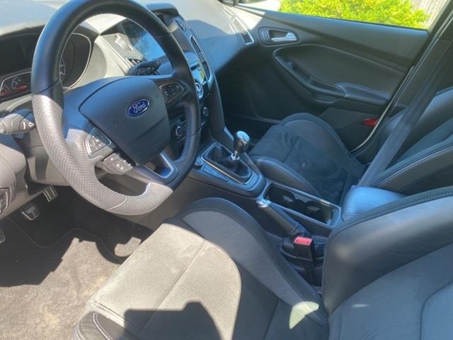 Used Ford Focus RS 2017 | Blasius Federal Road. Brookfield, Connecticut Used Ford Focus RS 2017 | Blasius Federal Road. Brookfield, Connecticut