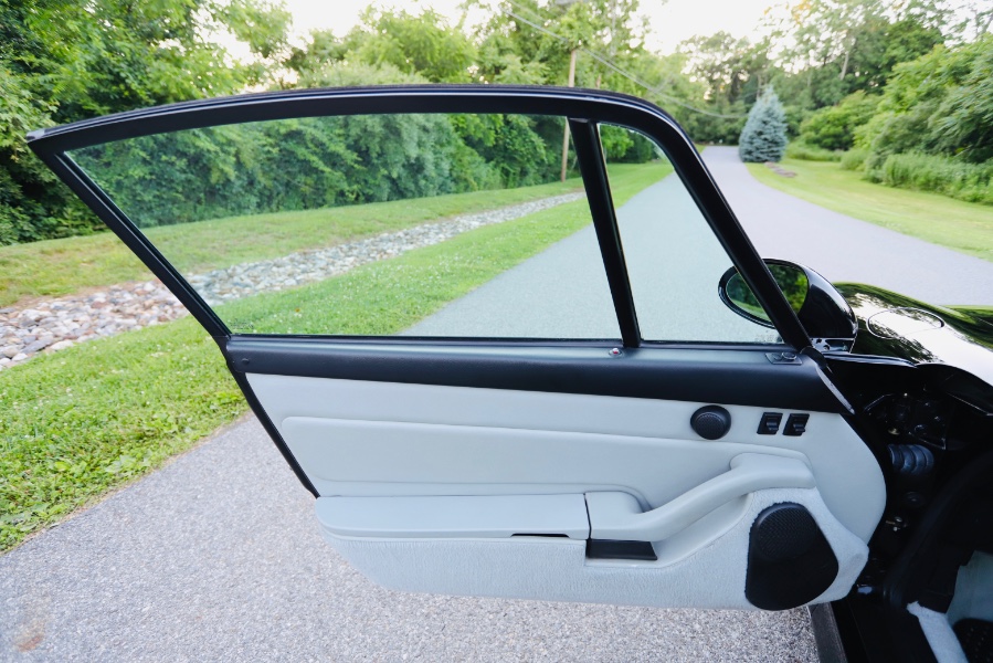 1996 Porsche 911 Carrera 4 2dr Cpe Carrera 4S, available for sale in North Salem, New York | Meccanic Shop North Inc. North Salem, New York 1996 Porsche 911 Carrera 4 2dr Cpe Carrera 4S, available for sale in North Salem, New York | Meccanic Shop North Inc. North Salem, New York
