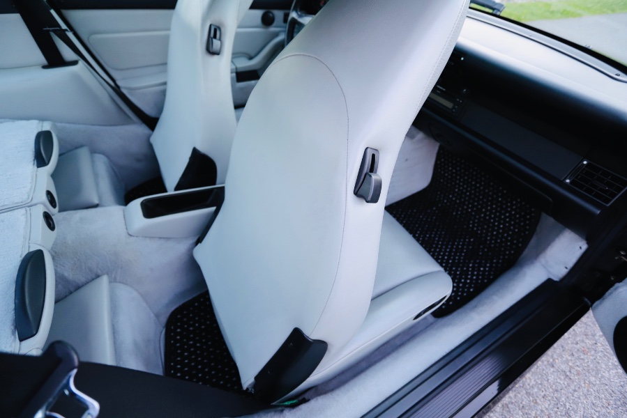 1996 Porsche 911 Carrera 4 2dr Cpe Carrera 4S, available for sale in North Salem, New York | Meccanic Shop North Inc. North Salem, New York 1996 Porsche 911 Carrera 4 2dr Cpe Carrera 4S, available for sale in North Salem, New York | Meccanic Shop North Inc. North Salem, New York
