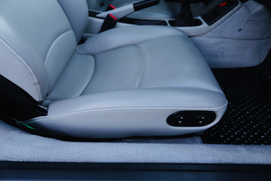 1996 Porsche 911 Carrera 4 2dr Cpe Carrera 4S, available for sale in North Salem, New York | Meccanic Shop North Inc. North Salem, New York 1996 Porsche 911 Carrera 4 2dr Cpe Carrera 4S, available for sale in North Salem, New York | Meccanic Shop North Inc. North Salem, New York