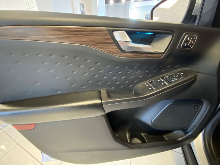 Used Ford Escape Titanium AWD 2020 | Inman Motors Sales. Medford, Massachusetts Used Ford Escape Titanium AWD 2020 | Inman Motors Sales. Medford, Massachusetts