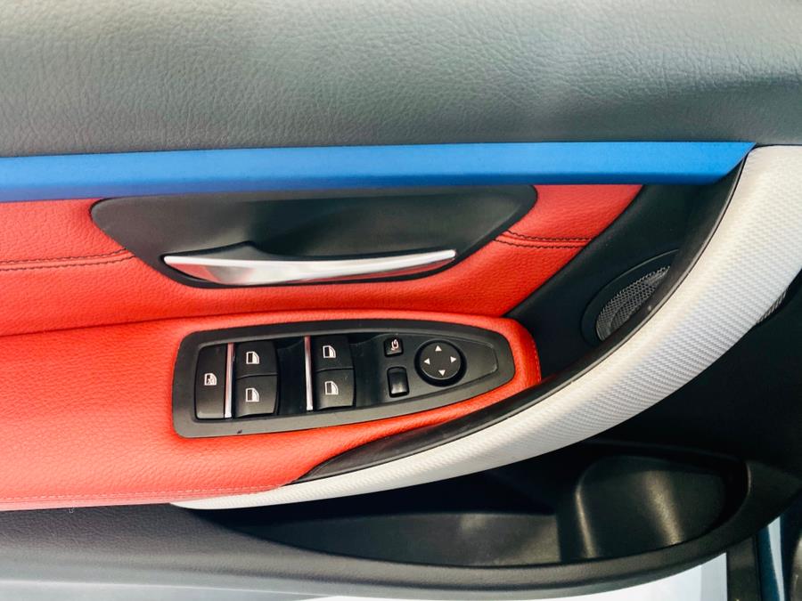 Used BMW 3 Series 330i xDrive Sedan 2018 | Luxury Motor Club. Franklin Square, New York Used BMW 3 Series 330i xDrive Sedan 2018 | Luxury Motor Club. Franklin Square, New York