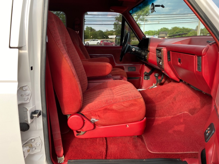Used Ford Bronco IV 4dr Wagon 1990 | Marsh Auto Sales LLC. Ortonville, Michigan Used Ford Bronco IV 4dr Wagon 1990 | Marsh Auto Sales LLC. Ortonville, Michigan