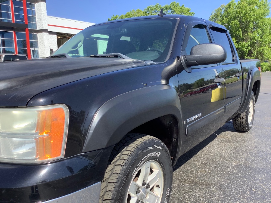 Used GMC Sierra 1500 4WD Crew Cab 143.5" SLE2 2007 | Marsh Auto Sales LLC. Ortonville, Michigan Used GMC Sierra 1500 4WD Crew Cab 143.5" SLE2 2007 | Marsh Auto Sales LLC. Ortonville, Michigan
