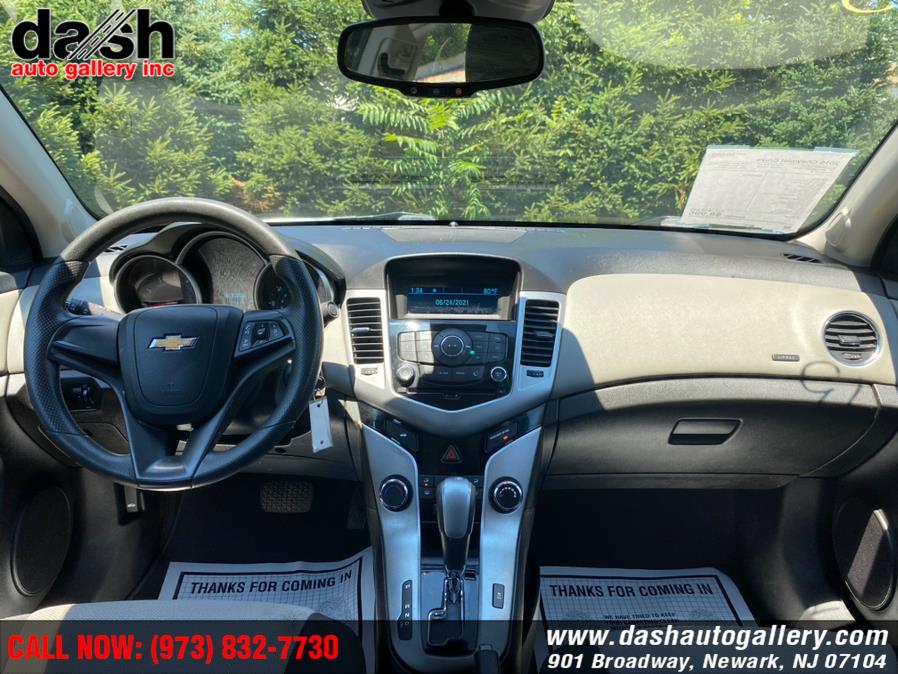 Used Chevrolet Cruze 4dr Sdn Auto LS 2015 | Dash Auto Gallery Inc.. Newark, New Jersey Used Chevrolet Cruze 4dr Sdn Auto LS 2015 | Dash Auto Gallery Inc.. Newark, New Jersey