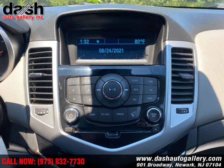 Used Chevrolet Cruze 4dr Sdn Auto LS 2015 | Dash Auto Gallery Inc.. Newark, New Jersey Used Chevrolet Cruze 4dr Sdn Auto LS 2015 | Dash Auto Gallery Inc.. Newark, New Jersey