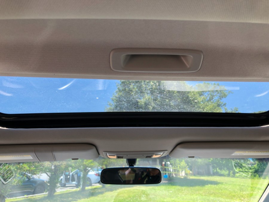 2013 Acura ILX 4dr Sdn 2.0L, available for sale in Hartford , Connecticut | Ledyard Auto Sale LLC. Hartford , Connecticut 2013 Acura ILX 4dr Sdn 2.0L, available for sale in Hartford , Connecticut | Ledyard Auto Sale LLC. Hartford , Connecticut