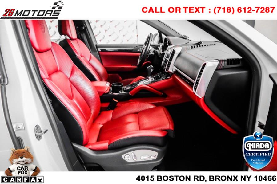 Used Porsche Cayenne Platinum Edition AWD 2018 | 26 Motors Corp. Bronx, New York Used Porsche Cayenne Platinum Edition AWD 2018 | 26 Motors Corp. Bronx, New York