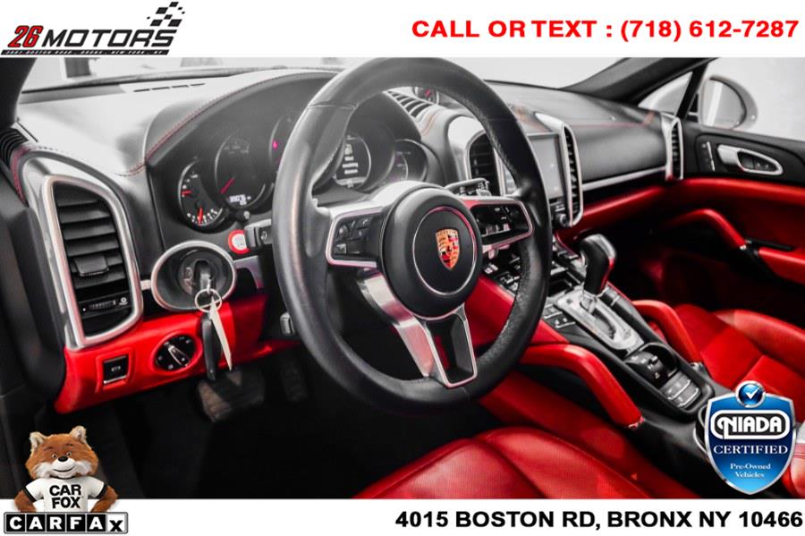 Used Porsche Cayenne Platinum Edition AWD 2018 | 26 Motors Corp. Bronx, New York Used Porsche Cayenne Platinum Edition AWD 2018 | 26 Motors Corp. Bronx, New York