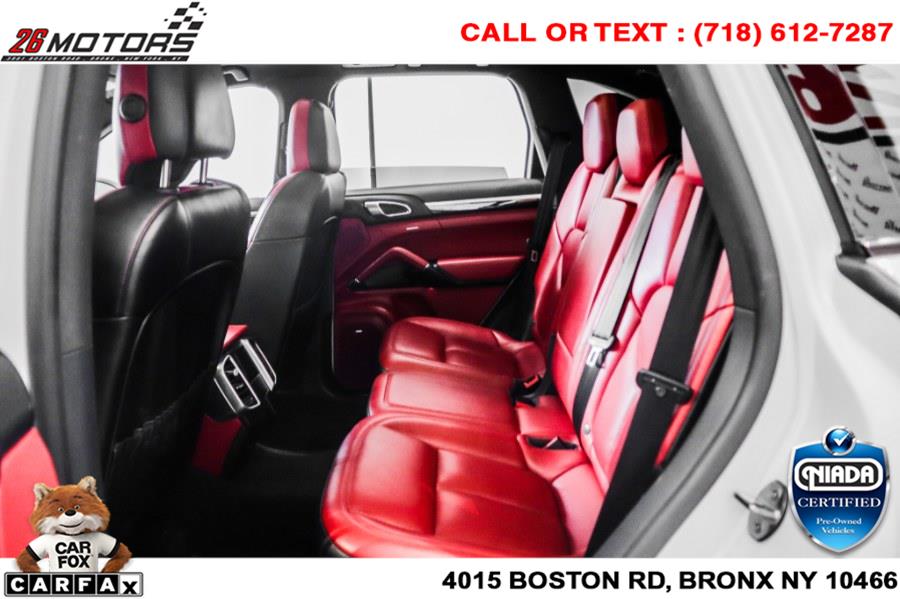 Used Porsche Cayenne Platinum Edition AWD 2018 | 26 Motors Corp. Bronx, New York Used Porsche Cayenne Platinum Edition AWD 2018 | 26 Motors Corp. Bronx, New York