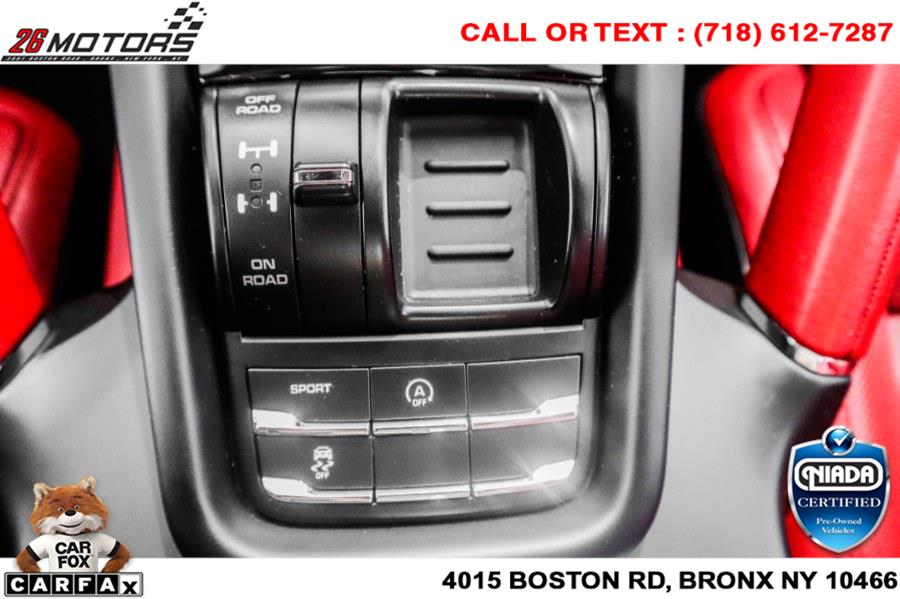 Used Porsche Cayenne Platinum Edition AWD 2018 | 26 Motors Corp. Bronx, New York Used Porsche Cayenne Platinum Edition AWD 2018 | 26 Motors Corp. Bronx, New York