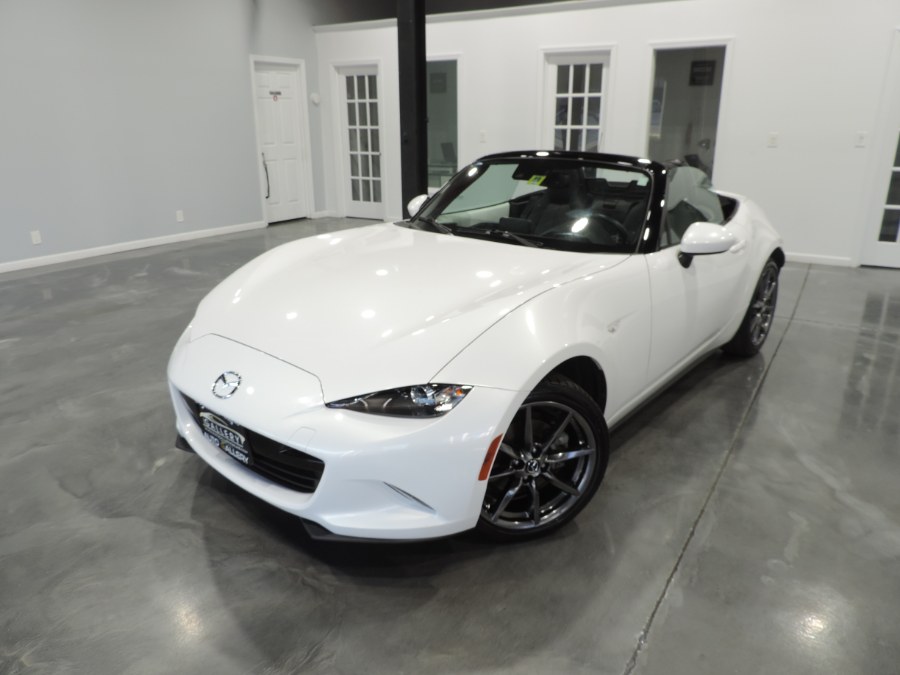 Used Mazda MX-5 Miata 2dr Conv Auto Grand Touring 2016 | Auto Gallery. Lodi, New Jersey Used Mazda MX-5 Miata 2dr Conv Auto Grand Touring 2016 | Auto Gallery. Lodi, New Jersey