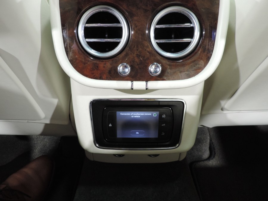 Used Bentley Bentayga W12 AWD 2017 | Auto Gallery. Lodi, New Jersey Used Bentley Bentayga W12 AWD 2017 | Auto Gallery. Lodi, New Jersey