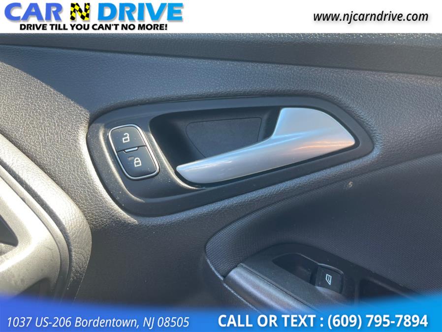 Used Ford Focus SEL Hatch 2018 | Car N Drive. Bordentown, New Jersey Used Ford Focus SEL Hatch 2018 | Car N Drive. Bordentown, New Jersey