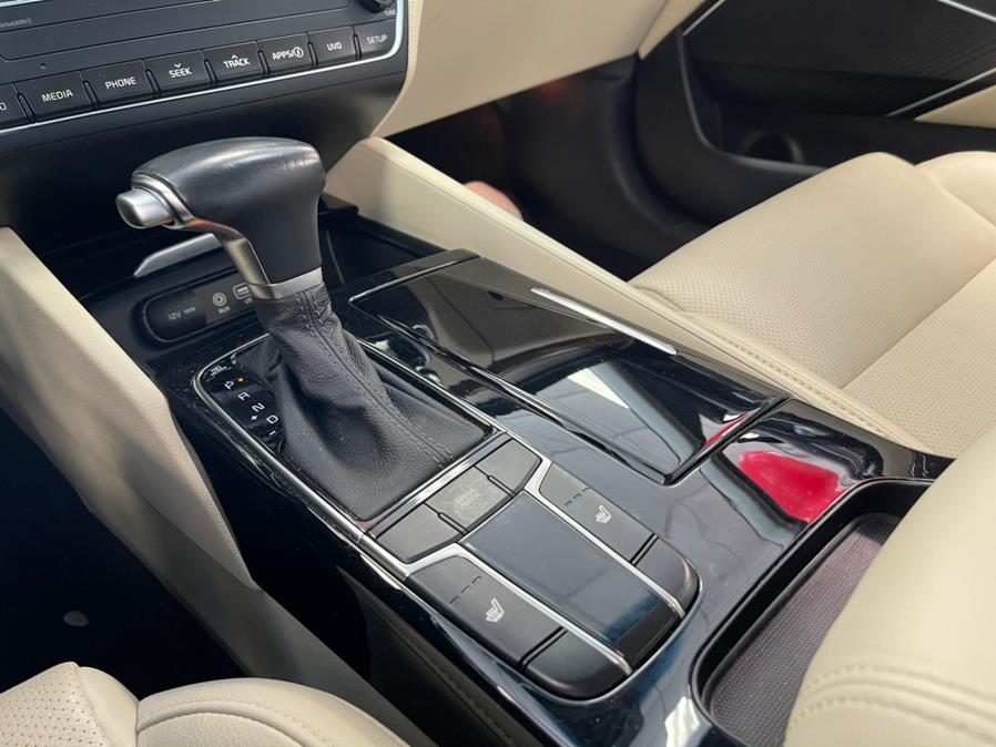 2017 Kia Cadenza Premium Sedan, available for sale in Inwood, New York | 5 Towns Drive. Inwood, New York 2017 Kia Cadenza Premium Sedan, available for sale in Inwood, New York | 5 Towns Drive. Inwood, New York