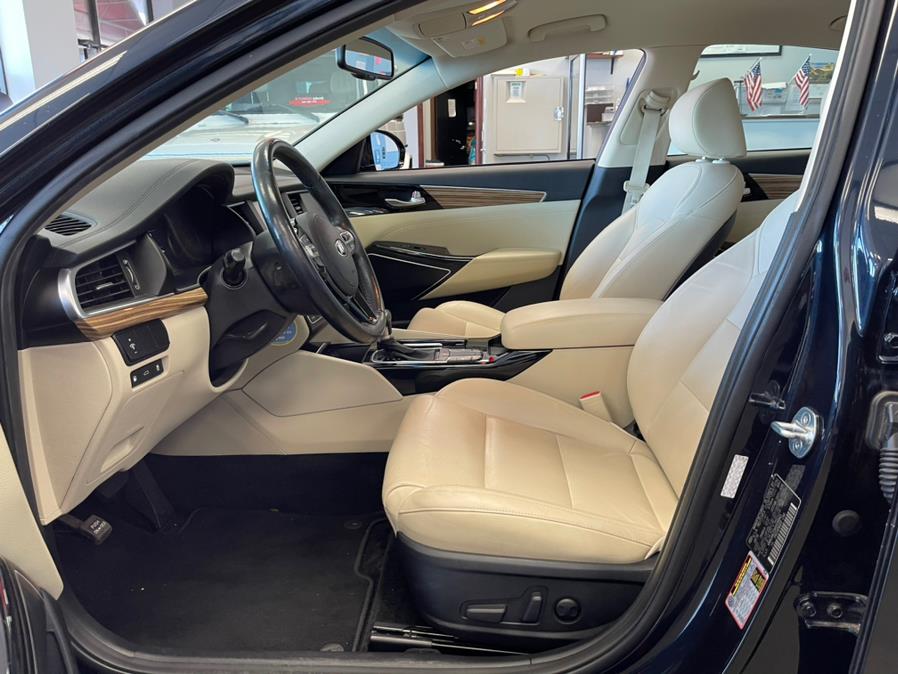 2017 Kia Cadenza Premium Sedan, available for sale in Inwood, New York | 5 Towns Drive. Inwood, New York 2017 Kia Cadenza Premium Sedan, available for sale in Inwood, New York | 5 Towns Drive. Inwood, New York