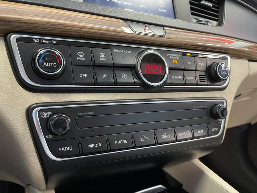 2017 Kia Cadenza Premium Sedan, available for sale in Inwood, New York | 5 Towns Drive. Inwood, New York 2017 Kia Cadenza Premium Sedan, available for sale in Inwood, New York | 5 Towns Drive. Inwood, New York