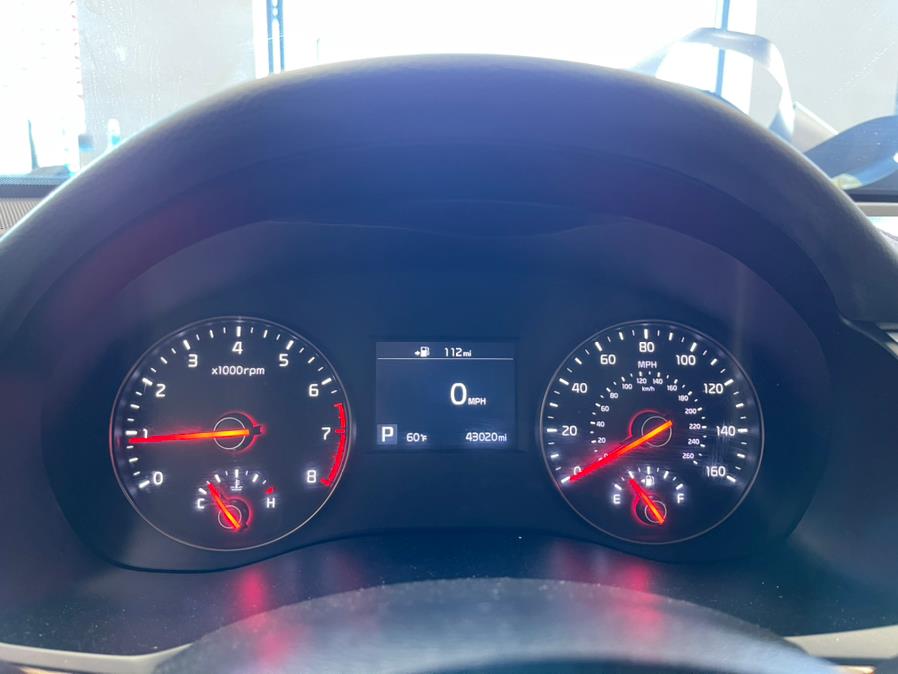 2017 Kia Cadenza Premium Sedan, available for sale in Inwood, New York | 5 Towns Drive. Inwood, New York 2017 Kia Cadenza Premium Sedan, available for sale in Inwood, New York | 5 Towns Drive. Inwood, New York
