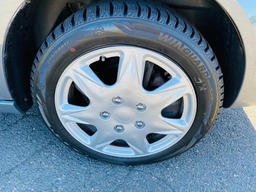 2008 Saturn Aura 4dr Sdn XE, available for sale in New Britain, Connecticut | Supreme Automotive. New Britain, Connecticut 2008 Saturn Aura 4dr Sdn XE, available for sale in New Britain, Connecticut | Supreme Automotive. New Britain, Connecticut