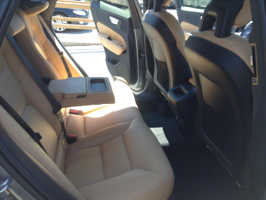 Used Volvo XC60 T5 AWD Momentum 2018 | Eurocars Plus. Groton, Connecticut Used Volvo XC60 T5 AWD Momentum 2018 | Eurocars Plus. Groton, Connecticut
