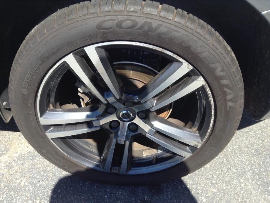 Used Volvo XC60 T5 AWD Momentum 2018 | Eurocars Plus. Groton, Connecticut Used Volvo XC60 T5 AWD Momentum 2018 | Eurocars Plus. Groton, Connecticut