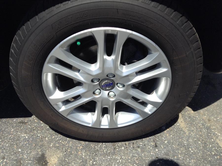 Used Volvo XC60 AWD 4dr T5 Platinum 2016 | Eurocars Plus. Groton, Connecticut Used Volvo XC60 AWD 4dr T5 Platinum 2016 | Eurocars Plus. Groton, Connecticut