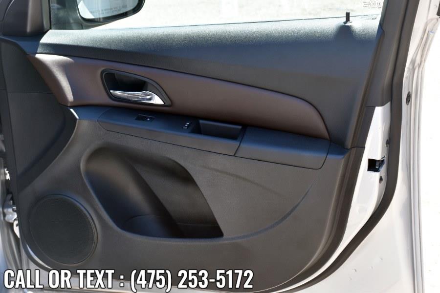 Used Chevrolet Cruze 4dr Sdn Auto 2LT 2015 | Highline Car Connection. Waterbury, Connecticut Used Chevrolet Cruze 4dr Sdn Auto 2LT 2015 | Highline Car Connection. Waterbury, Connecticut