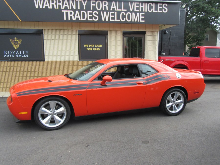 Used Dodge Challenger 2dr Cpe R/T Classic 2013 | Royalty Auto Sales. Little Ferry, New Jersey Used Dodge Challenger 2dr Cpe R/T Classic 2013 | Royalty Auto Sales. Little Ferry, New Jersey