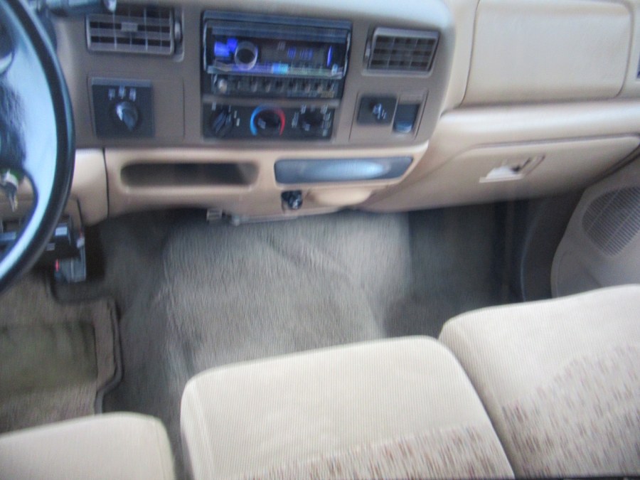 1999 Ford Super Duty F-350 SRW Crew Cab 172" XLT 4WD, available for sale in Little Ferry, New Jersey | Royalty Auto Sales. Little Ferry, New Jersey 1999 Ford Super Duty F-350 SRW Crew Cab 172" XLT 4WD, available for sale in Little Ferry, New Jersey | Royalty Auto Sales. Little Ferry, New Jersey