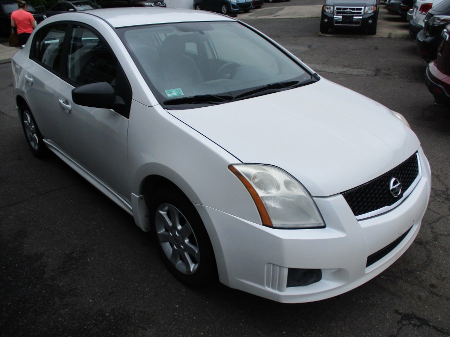 Used Nissan Sentra 4dr Sdn I4 CVT 2.0 S 2010 | Cos Central Auto. Meriden, Connecticut Used Nissan Sentra 4dr Sdn I4 CVT 2.0 S 2010 | Cos Central Auto. Meriden, Connecticut