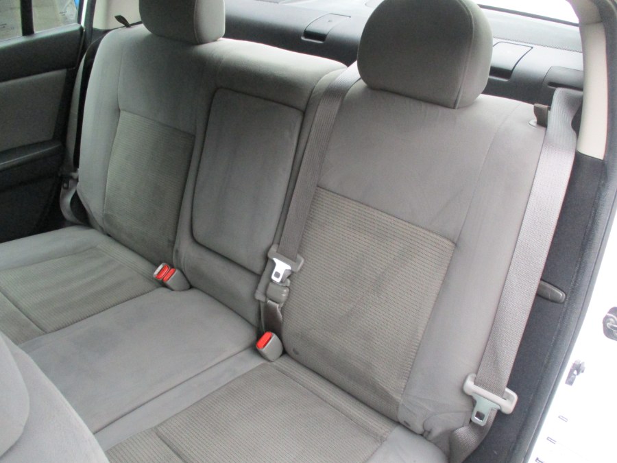 Used Nissan Sentra 4dr Sdn I4 CVT 2.0 S 2010 | Cos Central Auto. Meriden, Connecticut Used Nissan Sentra 4dr Sdn I4 CVT 2.0 S 2010 | Cos Central Auto. Meriden, Connecticut