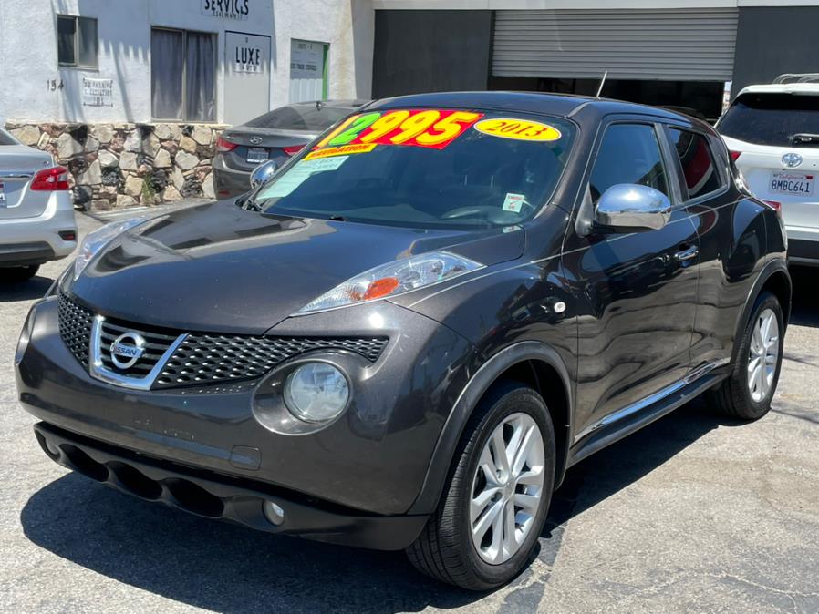 2013 Nissan JUKE 5dr Wgn CVT SL FWD, available for sale in Corona, California | Green Light Auto. Corona, California 2013 Nissan JUKE 5dr Wgn CVT SL FWD, available for sale in Corona, California | Green Light Auto. Corona, California