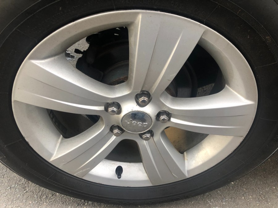 2015 Jeep Compass 4WD 4dr Sport, available for sale in Bristol, Connecticut | Bristol Auto Center LLC. Bristol, Connecticut 2015 Jeep Compass 4WD 4dr Sport, available for sale in Bristol, Connecticut | Bristol Auto Center LLC. Bristol, Connecticut