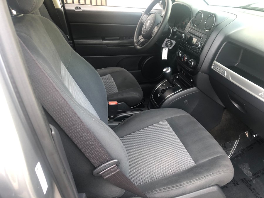 2015 Jeep Compass 4WD 4dr Sport, available for sale in Bristol, Connecticut | Bristol Auto Center LLC. Bristol, Connecticut 2015 Jeep Compass 4WD 4dr Sport, available for sale in Bristol, Connecticut | Bristol Auto Center LLC. Bristol, Connecticut