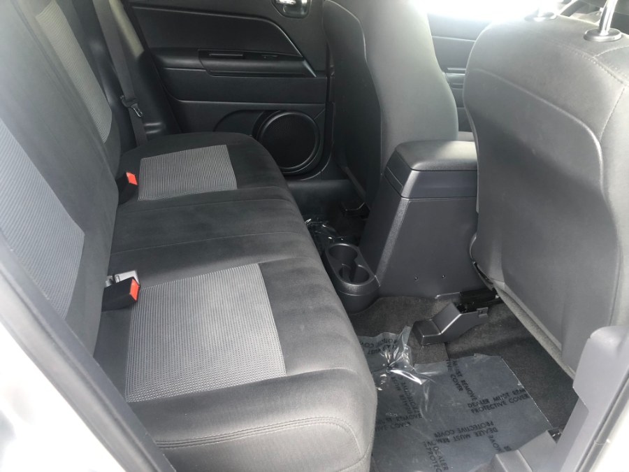 2015 Jeep Compass 4WD 4dr Sport, available for sale in Bristol, Connecticut | Bristol Auto Center LLC. Bristol, Connecticut 2015 Jeep Compass 4WD 4dr Sport, available for sale in Bristol, Connecticut | Bristol Auto Center LLC. Bristol, Connecticut