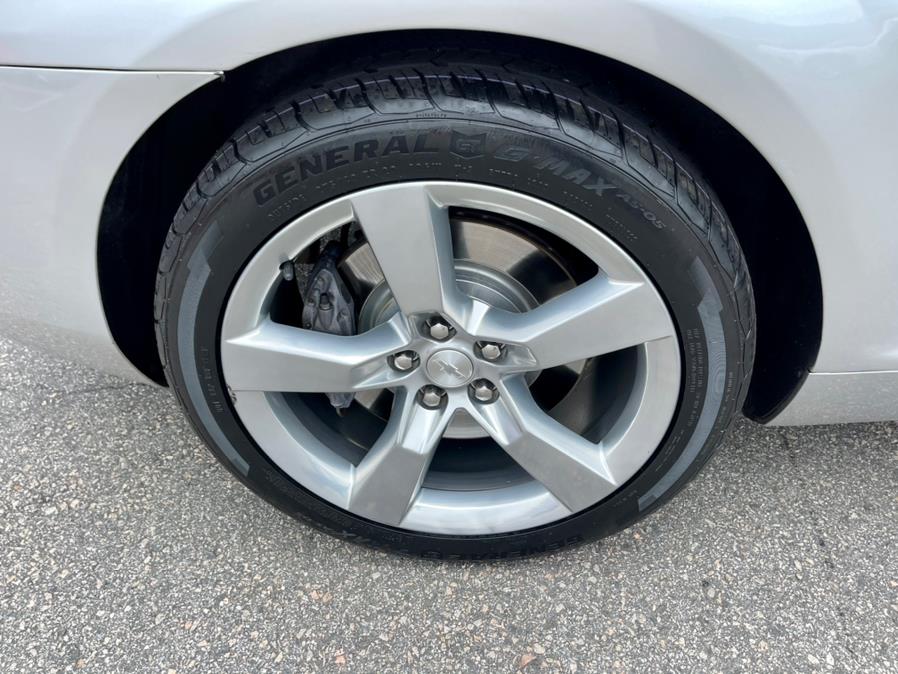 Used Chevrolet Camaro 2dr Cpe 1SS 2010 | Mike And Tony Auto Sales, Inc. South Windsor, Connecticut Used Chevrolet Camaro 2dr Cpe 1SS 2010 | Mike And Tony Auto Sales, Inc. South Windsor, Connecticut