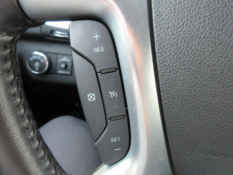 2017 Chevrolet Traverse AWD 4dr LT w/1LT, available for sale in Linden, New Jersey | Route 27 Auto Mall. Linden, New Jersey 2017 Chevrolet Traverse AWD 4dr LT w/1LT, available for sale in Linden, New Jersey | Route 27 Auto Mall. Linden, New Jersey