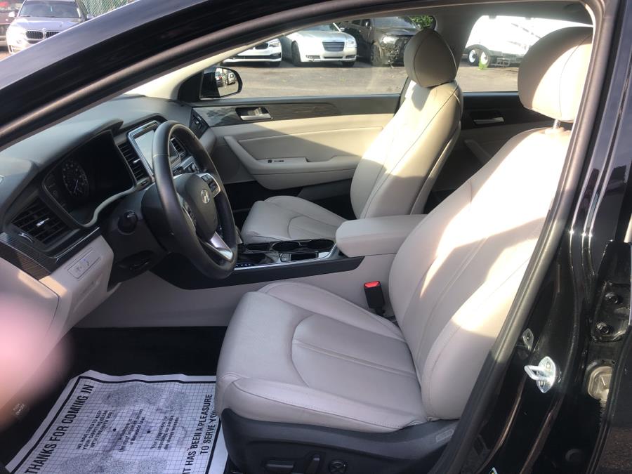 2018 Hyundai Sonata Limited 2.4L SULEV *Ltd Avail*, available for sale in Irvington , New Jersey | Auto Haus of Irvington Corp. Irvington , New Jersey 2018 Hyundai Sonata Limited 2.4L SULEV *Ltd Avail*, available for sale in Irvington , New Jersey | Auto Haus of Irvington Corp. Irvington , New Jersey
