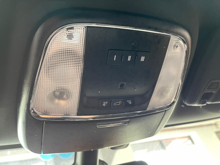 2018 Jeep Grand Cherokee Altitude 4x4 *Ltd Avail*, available for sale in Inwood, New York | 5 Towns Drive. Inwood, New York 2018 Jeep Grand Cherokee Altitude 4x4 *Ltd Avail*, available for sale in Inwood, New York | 5 Towns Drive. Inwood, New York