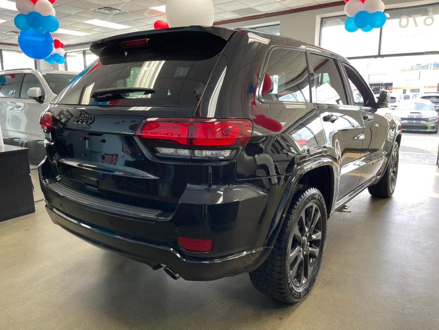 2018 Jeep Grand Cherokee Altitude 4x4 *Ltd Avail*, available for sale in Inwood, New York | 5 Towns Drive. Inwood, New York 2018 Jeep Grand Cherokee Altitude 4x4 *Ltd Avail*, available for sale in Inwood, New York | 5 Towns Drive. Inwood, New York