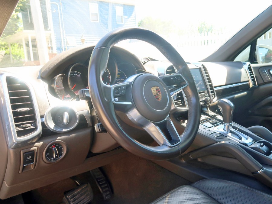 Used Porsche Cayenne 2018 | Auto Expo Ent Inc.. Great Neck, New York Used Porsche Cayenne 2018 | Auto Expo Ent Inc.. Great Neck, New York