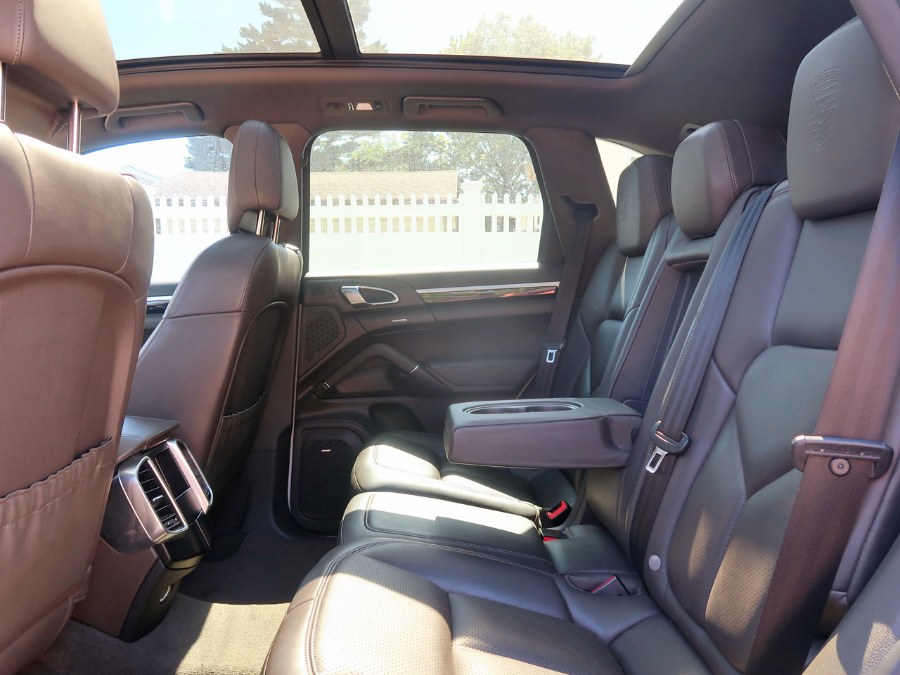 Used Porsche Cayenne 2018 | Auto Expo Ent Inc.. Great Neck, New York Used Porsche Cayenne 2018 | Auto Expo Ent Inc.. Great Neck, New York