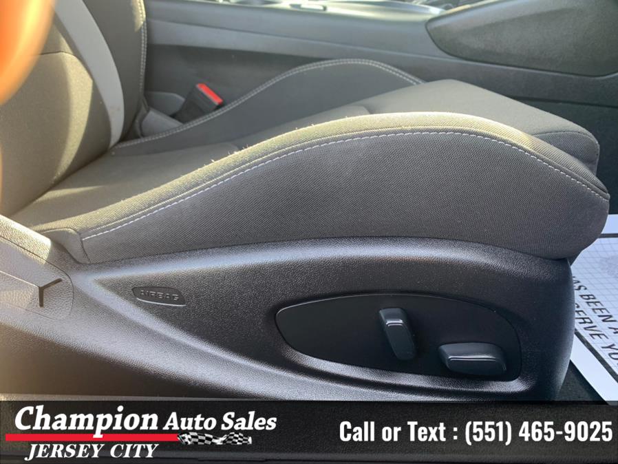 Used Chevrolet Camaro 2dr Conv 1LT 2020 | Champion Auto Sales of JC. Jersey City, New Jersey Used Chevrolet Camaro 2dr Conv 1LT 2020 | Champion Auto Sales of JC. Jersey City, New Jersey
