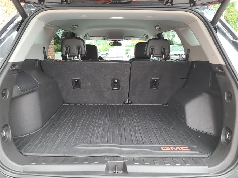 2018 GMC Terrain AWD 4dr SLT, available for sale in Waterbury, Connecticut | National Auto Brokers, Inc.. Waterbury, Connecticut 2018 GMC Terrain AWD 4dr SLT, available for sale in Waterbury, Connecticut | National Auto Brokers, Inc.. Waterbury, Connecticut