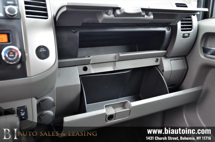 Used Nissan Frontier 4WD Crew Cab SWB Auto SL 2013 | B I Auto Sales. Bohemia, New York Used Nissan Frontier 4WD Crew Cab SWB Auto SL 2013 | B I Auto Sales. Bohemia, New York