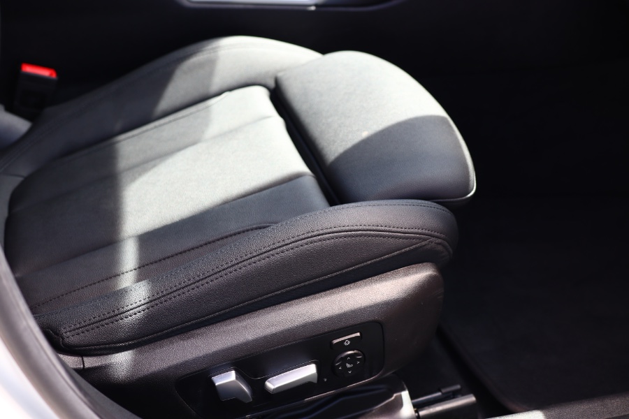 Used BMW 3 Series 330i xDrive Sedan North America 2020 | Hillside Auto Mall Inc.. Jamaica, New York Used BMW 3 Series 330i xDrive Sedan North America 2020 | Hillside Auto Mall Inc.. Jamaica, New York
