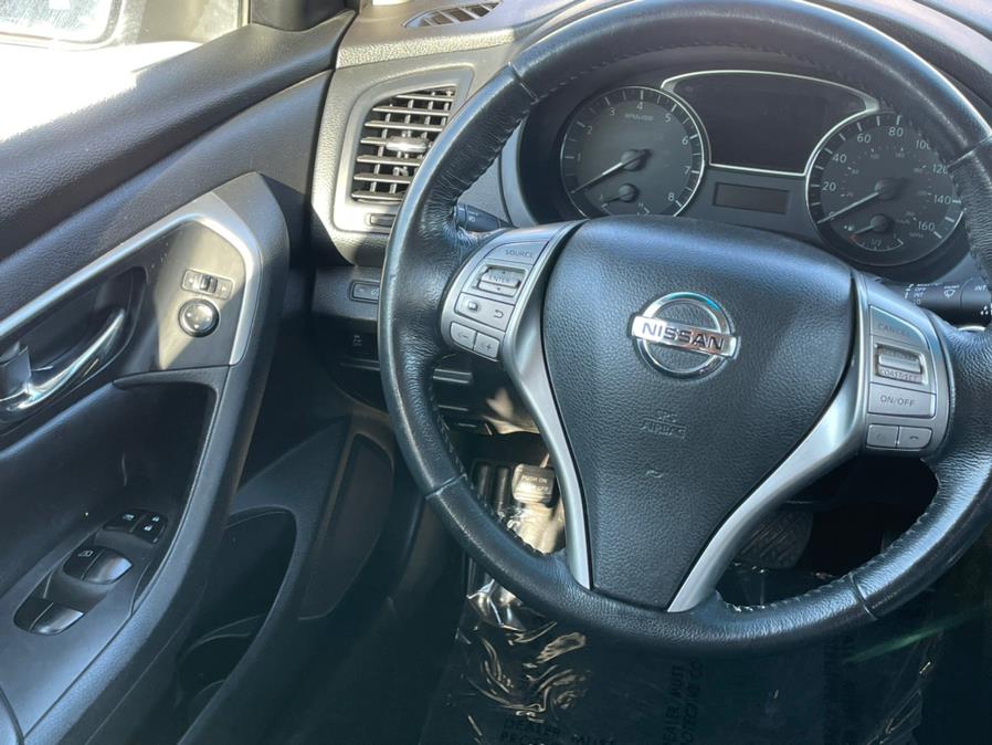 Used Nissan Altima 4dr Sdn I4 2.5 S 2015 | Green Light Auto. Corona, California Used Nissan Altima 4dr Sdn I4 2.5 S 2015 | Green Light Auto. Corona, California